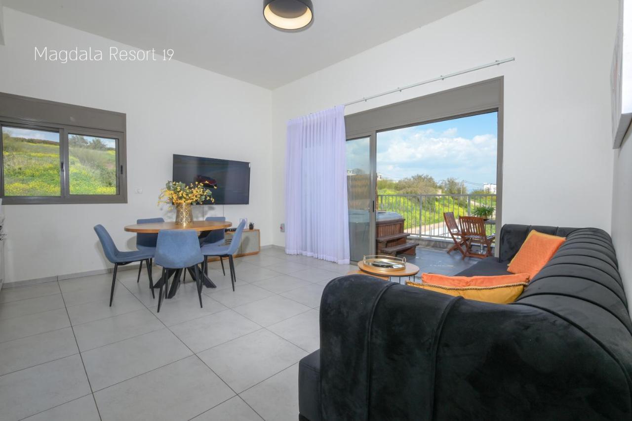 Yalarent Magdala Resort- Luxury Suites With Pool Or Jacuzzi With Sea View Migdal Εξωτερικό φωτογραφία