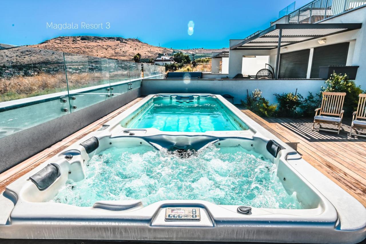 Yalarent Magdala Resort- Luxury Suites With Pool Or Jacuzzi With Sea View Migdal Εξωτερικό φωτογραφία